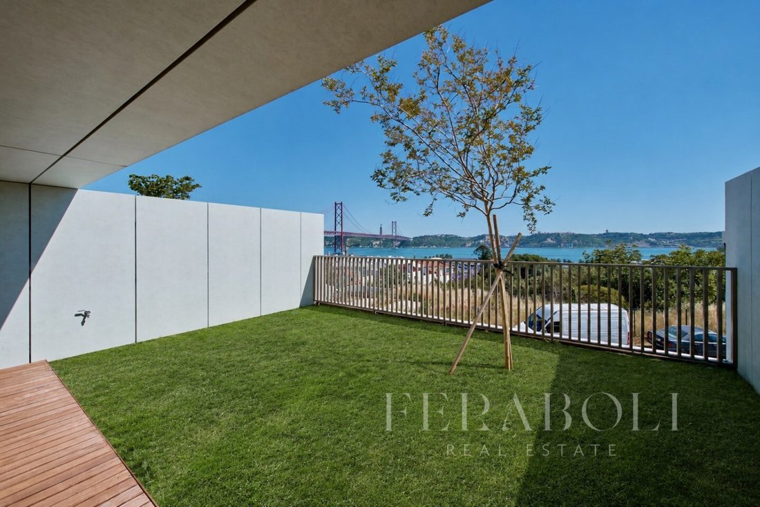 Townhouse in Alcantara, Lisbon, Portugal 3 - 17982914