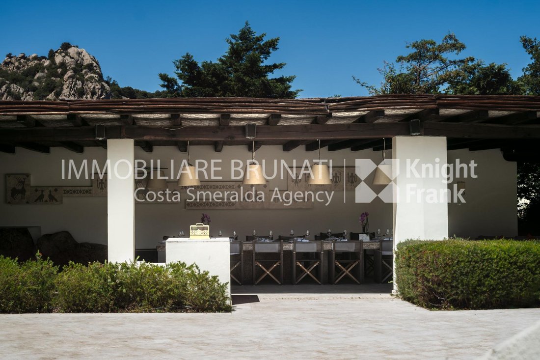 Villa in Arzachena, Sardinia, Italy 3 - 17982848