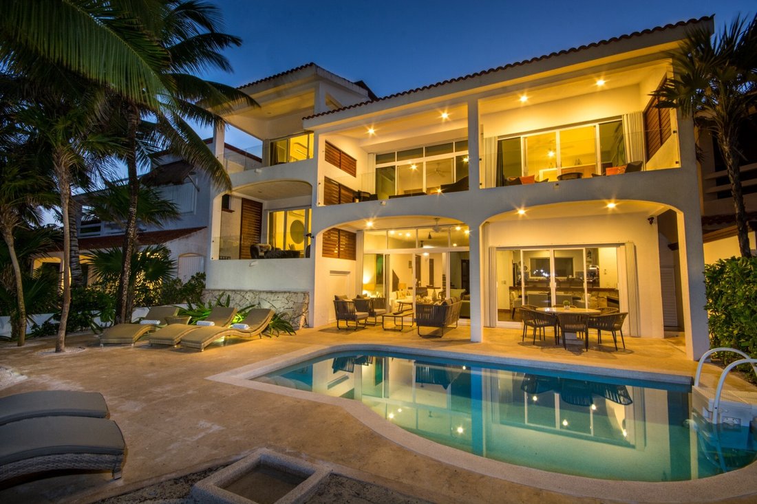 Villa in Akumal, Quintana Roo, Mexico 1 - 17983036