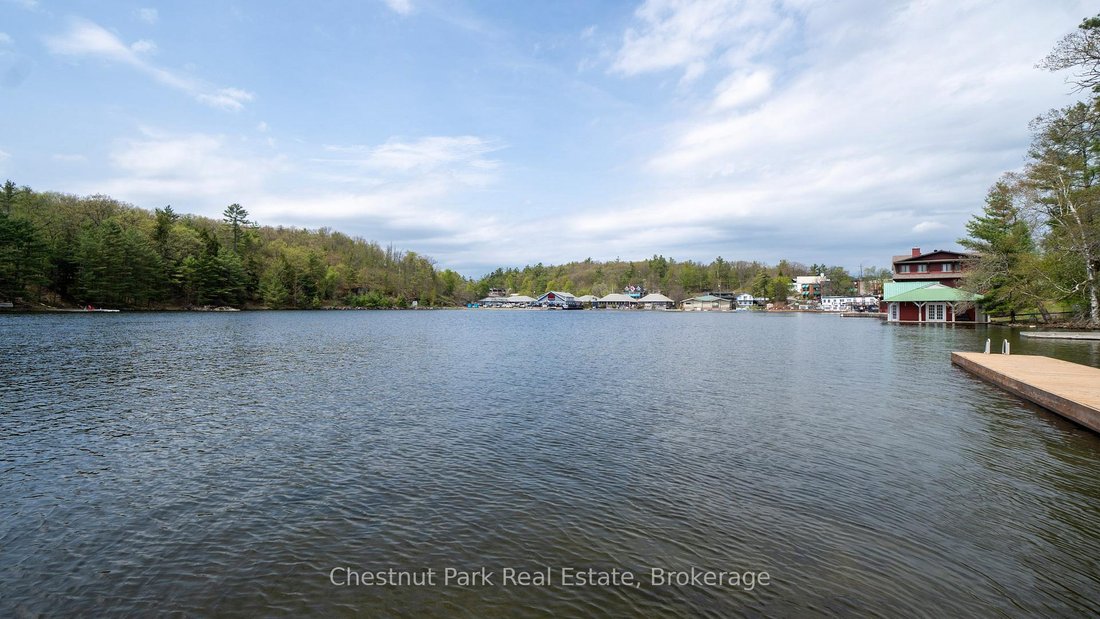 Port Carling, Ontario, Canada 1 - 17983021