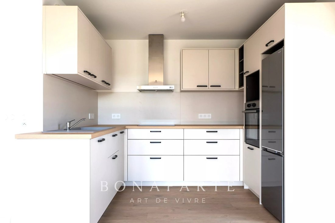Apartment in Ferney-Voltaire, Auvergne-Rhône-Alpes, France 5 - 17982931