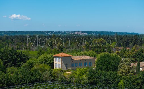 Casa en Nevons-ruta de Apt, L'Isle-sur-la-Sorgue, Francia 1