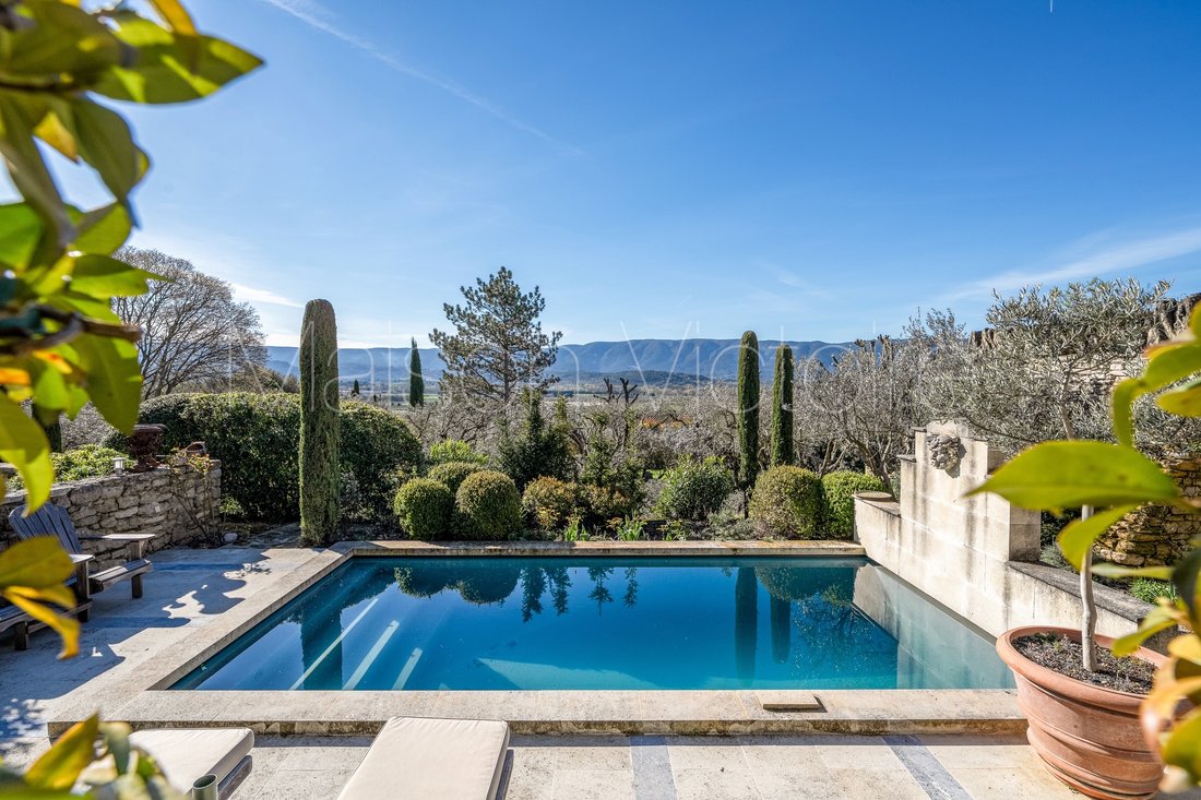 House in Gordes, Provence-Alpes-Côte d'Azur, France 2 - 17513254