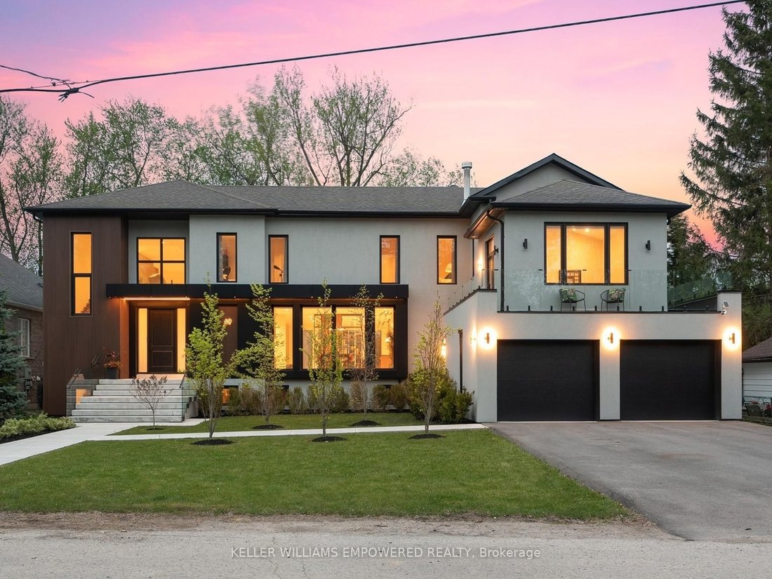 House in Gormley, Ontario, Canada 2 - 17983377
