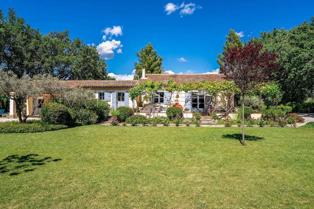 House in Gordes, Provence-Alpes-Côte d'Azur, France 5 - 17980414