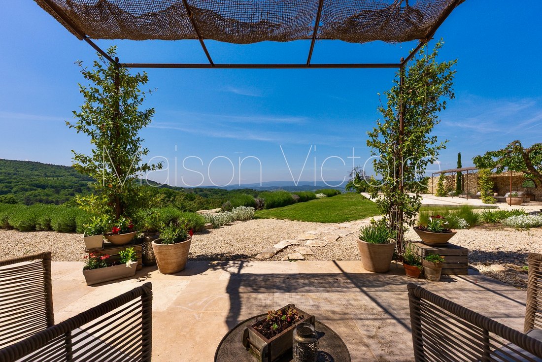 House in Bonnieux, Provence-Alpes-Côte d'Azur, France 2 - 17839956
