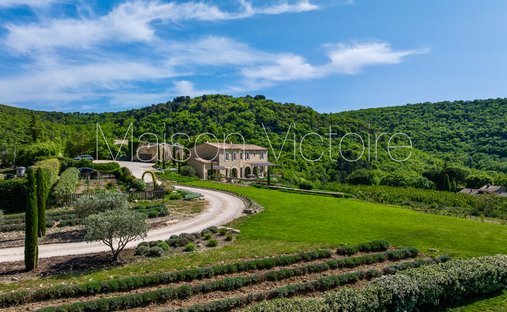 House in Bonnieux, Provence-Alpes-Côte d'Azur, France 1
