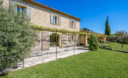 House in Gordes, Provence-Alpes-Côte d'Azur, France 1