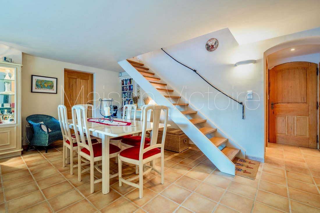 House in Saumane-de-Vaucluse, Provence-Alpes-Côte d'Azur, France 5 - 17433741