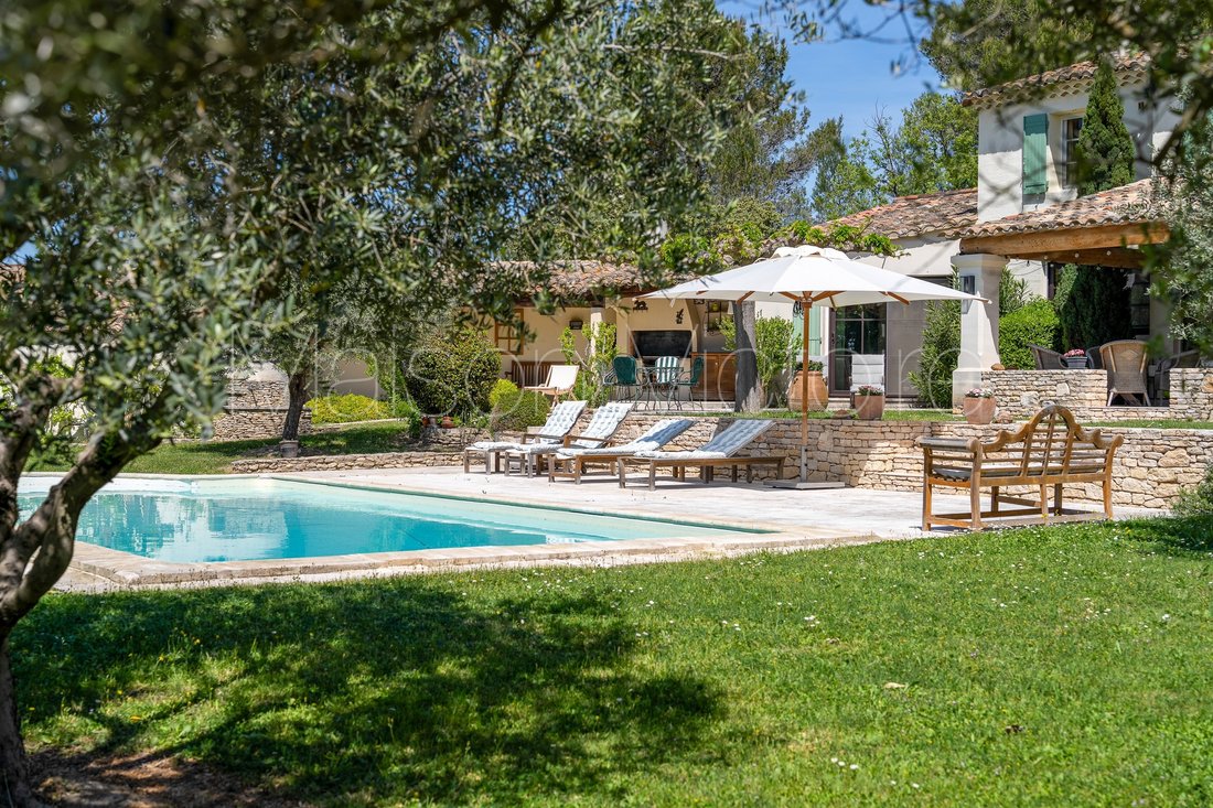 House in Lagnes, Provence-Alpes-Côte d'Azur, France 2 - 17814490