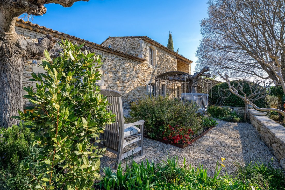 House in Gordes, Provence-Alpes-Côte d'Azur, France 5 - 17513254