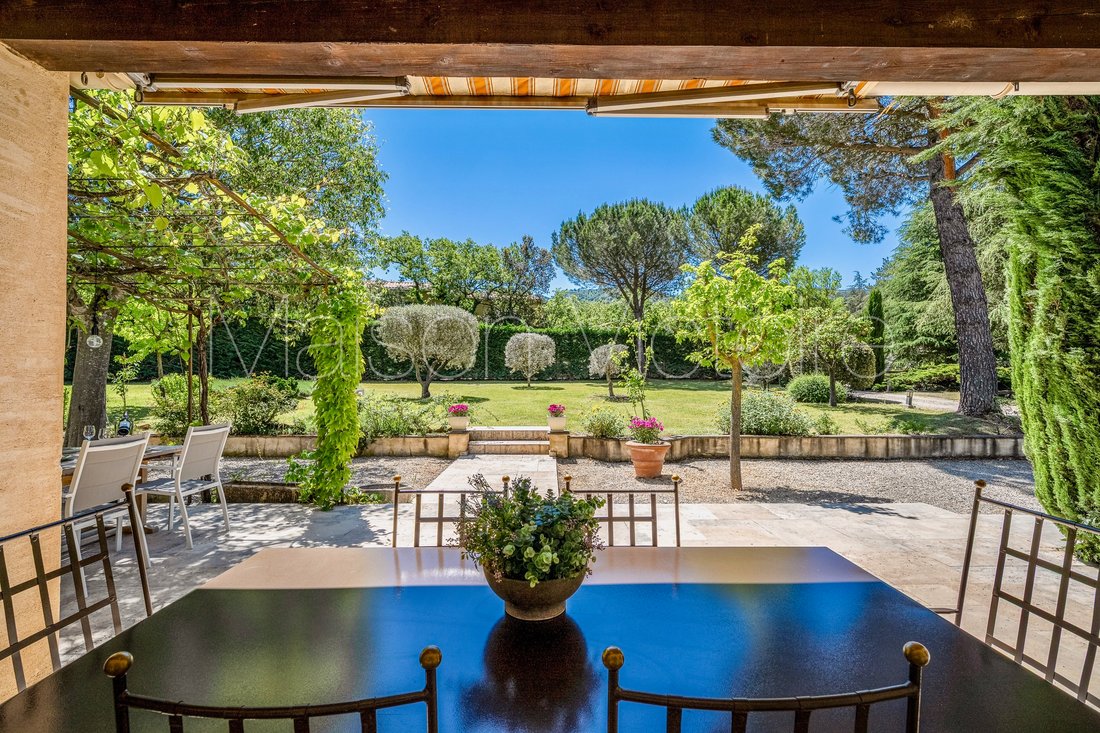 House in Ménerbes, Provence-Alpes-Côte d'Azur, France 5 - 17962243