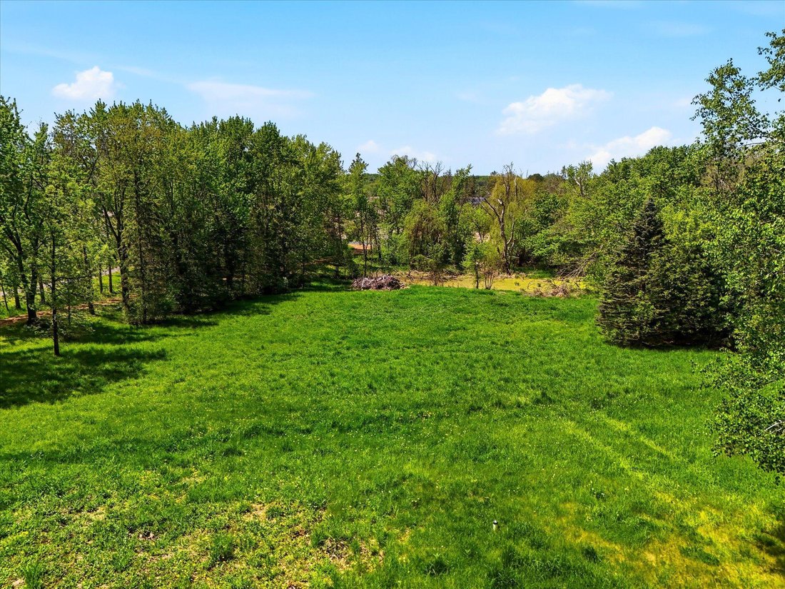 Land in Medina, Minnesota, United States 3 - 17983122