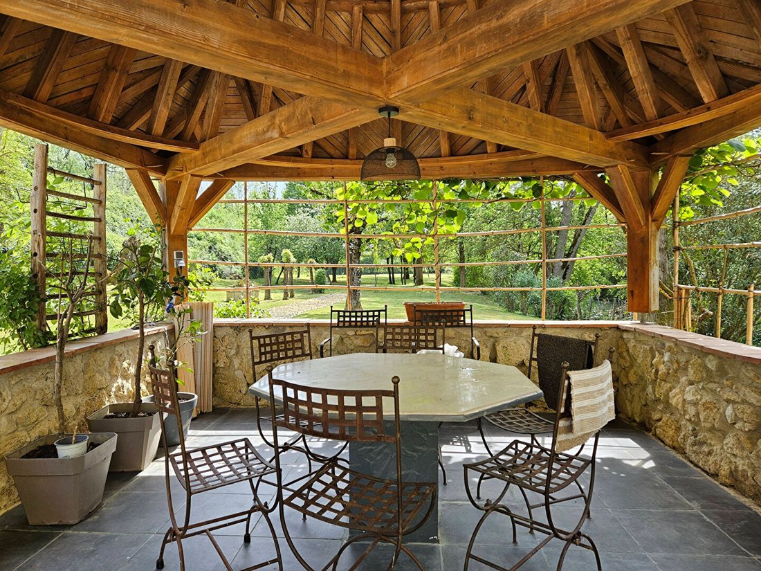 Villa in Astaffort, Nouvelle-Aquitaine, France 1 - 17983345