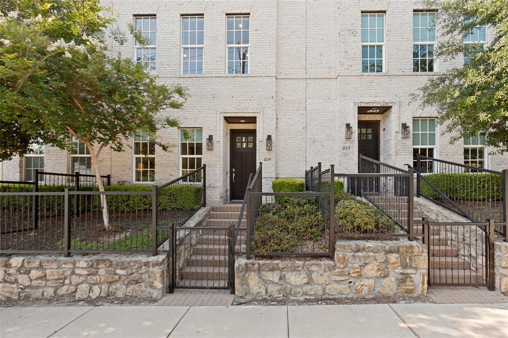 Dallas, Texas, United States 1 - 17983142