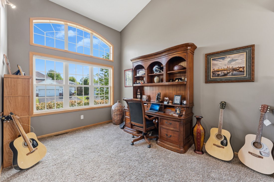 House in Woodbury, Minnesota, United States 5 - 17983237