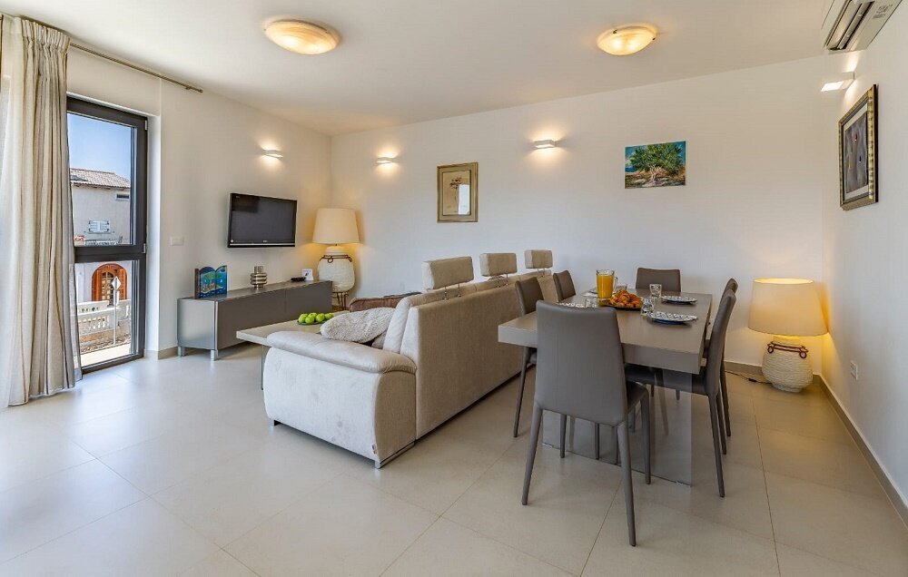 Apartment in Rovinj, Istria County, Croatia 4 - 17983230
