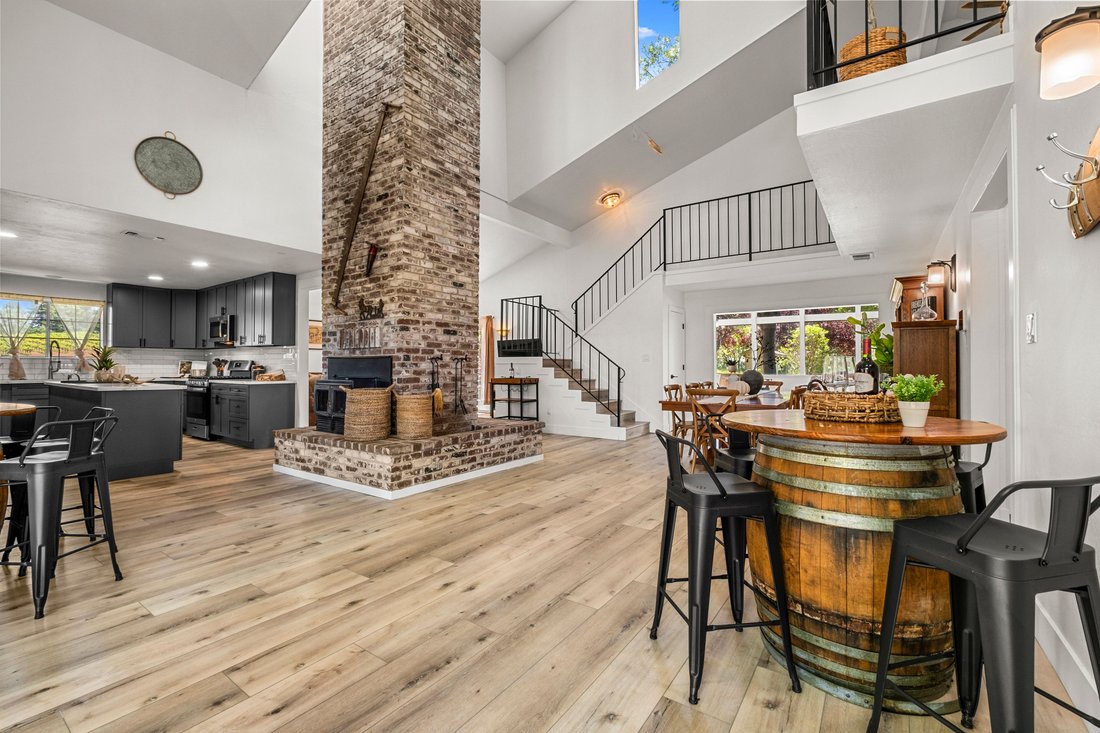 House in Somerset, California, United States 5 - 17983207