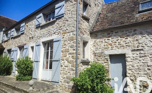 House in Hericy, Ile-de-France, France 1