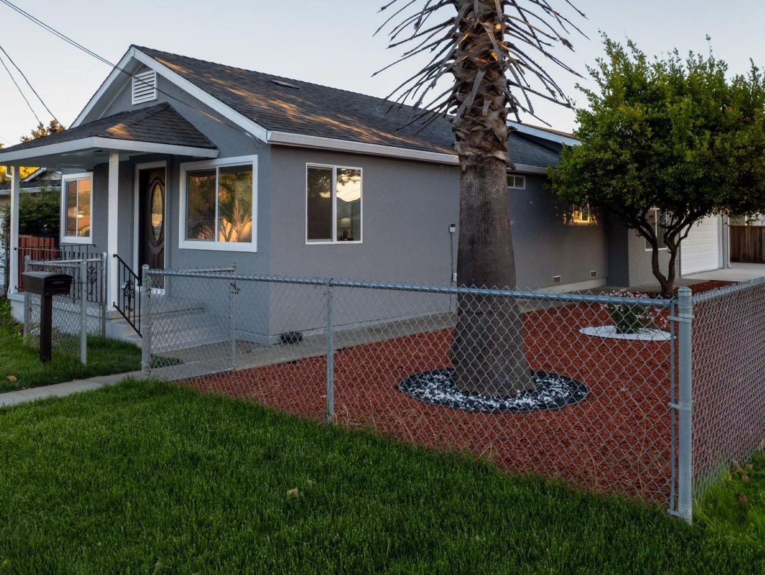 House in Union City, California, United States 3 - 17983233