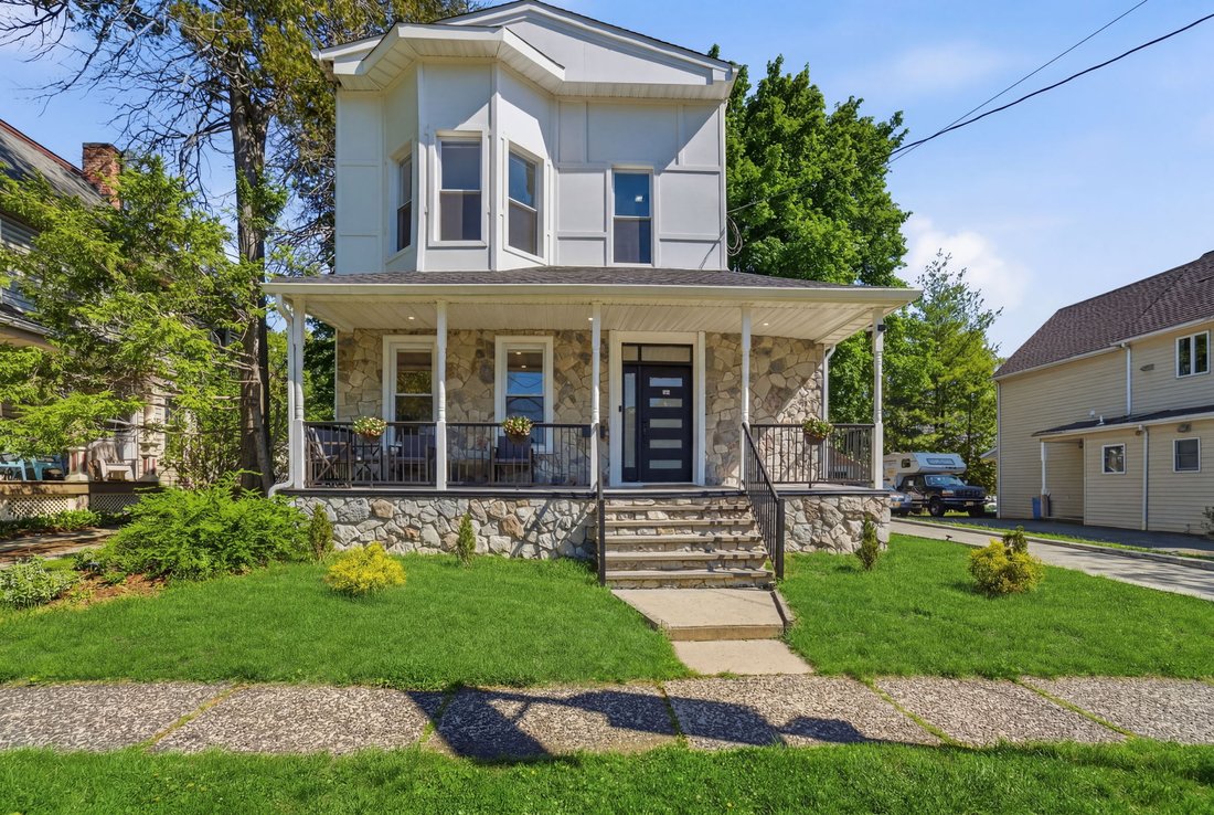 House in Cresskill, New Jersey, United States 1 - 17983227
