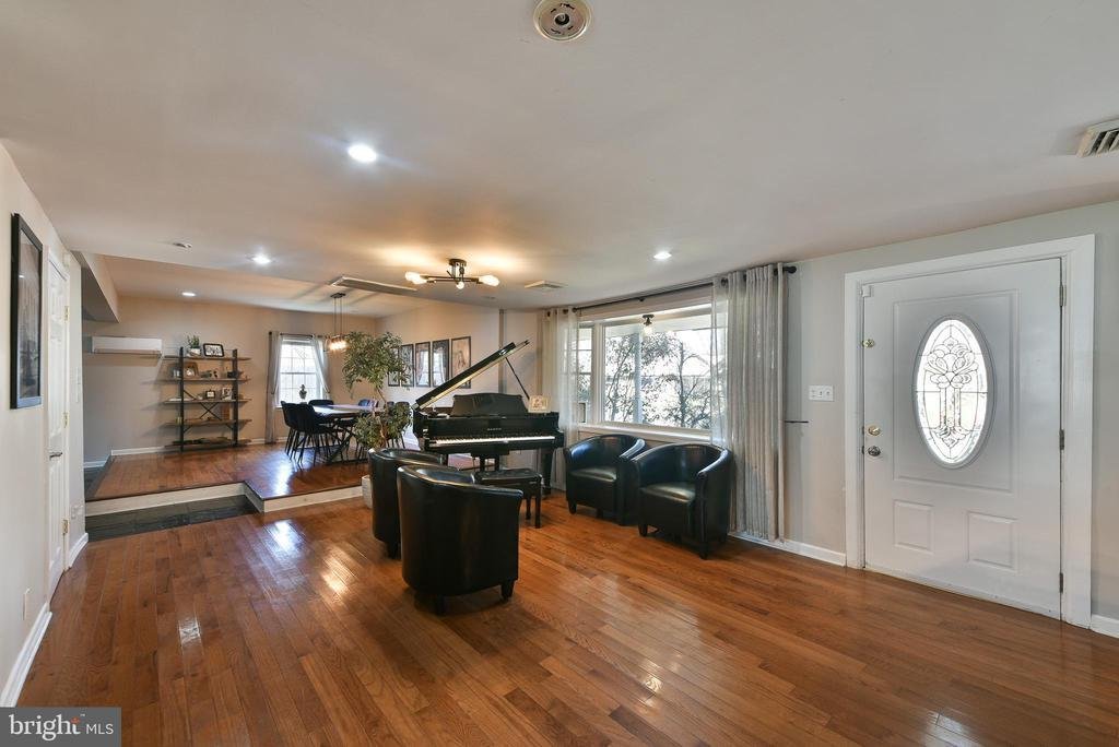 Apartment in Bensalem, Pennsylvania, United States 5 - 17983655