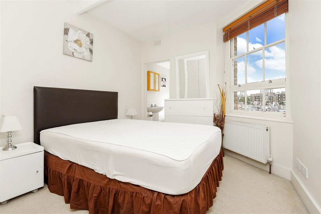 Apartment in Brompton, Kensington And Chelsea, England 4 - 17983574