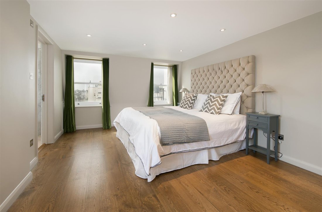 Apartment in Belgravia, Westminster, England 5 - 17983724