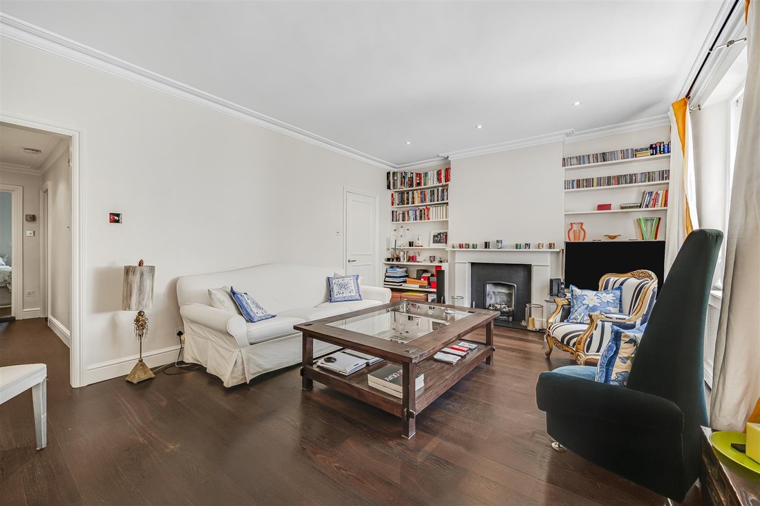 Apartment in The Boltons, Kensington And Chelsea, England 4 - 17983722
