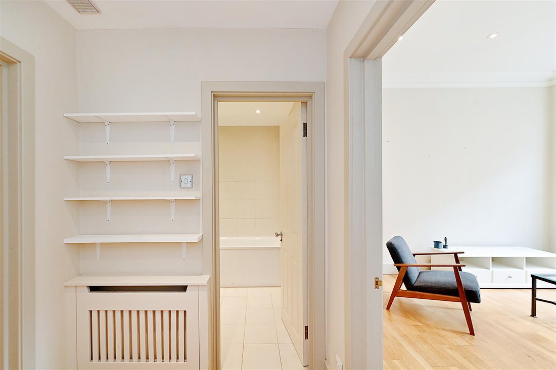 Apartment in South Kensington, Kensington And Chelsea, England 4 - 17983746