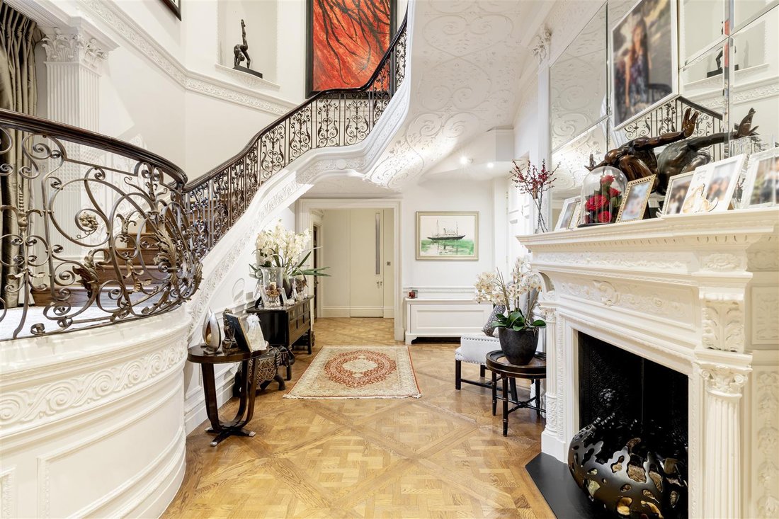 Apartment in South Kensington, Kensington And Chelsea, England 1 - 17983740
