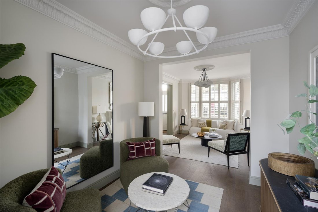 Townhouse in Holland Park, Kensington And Chelsea, England 4 - 17983736