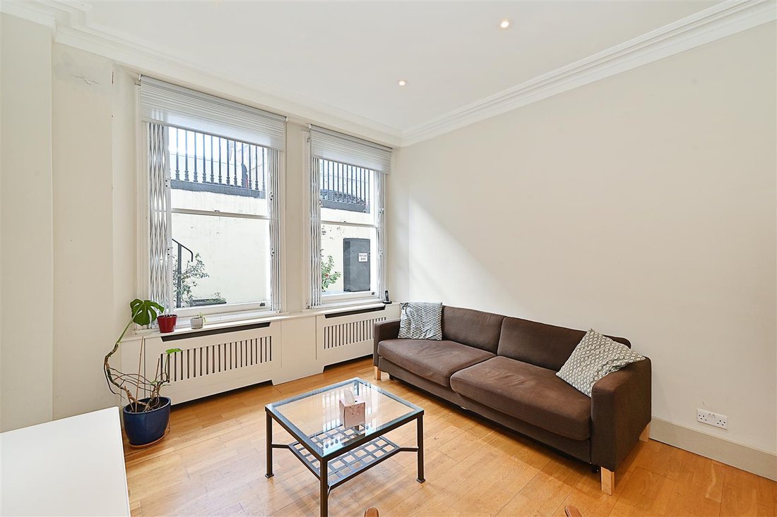 Apartment in South Kensington, Kensington And Chelsea, England 2 - 17983746