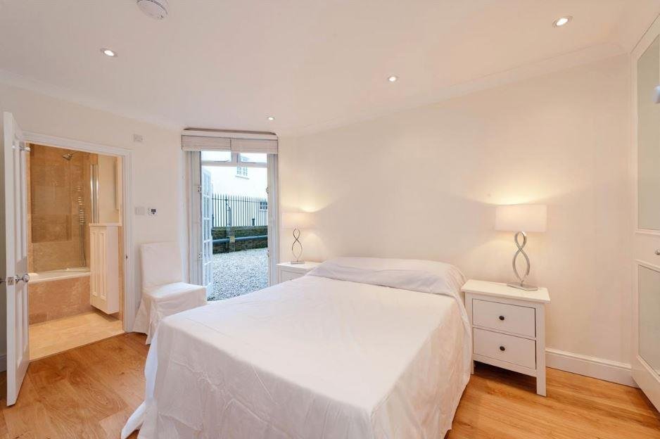 Apartment in Brompton, Kensington And Chelsea, England 4 - 17983577