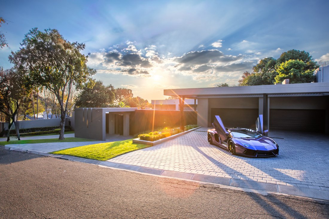 House in Sandton, Gauteng, South Africa 1 - 17983552