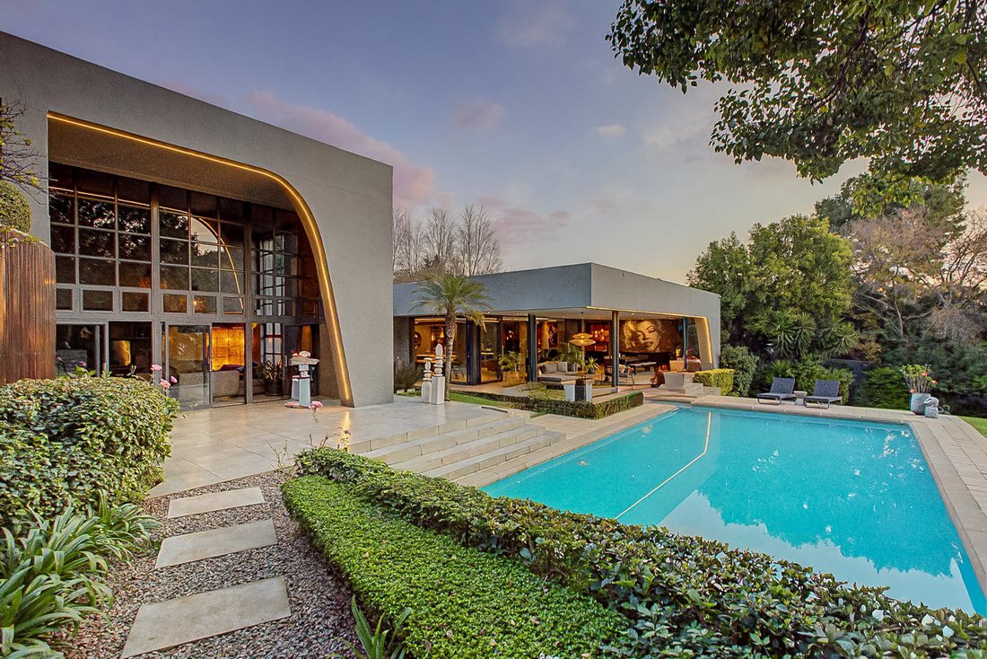 House in Sandton, Gauteng, South Africa 2 - 17983552