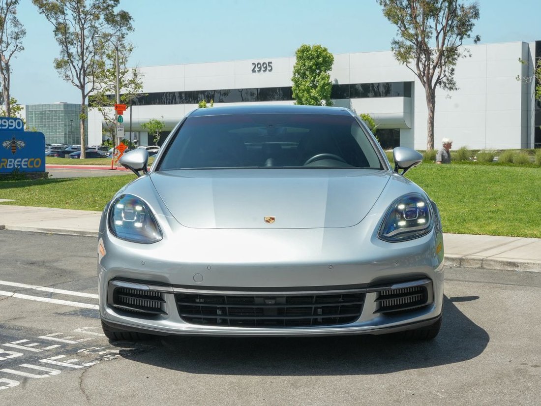 Sedan in Costa Mesa, CA, United States 2 - 17970880