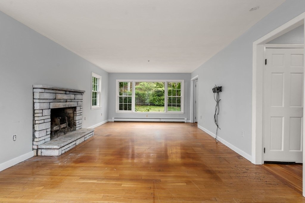 House in Milton, Massachusetts, United States 5 - 17926708