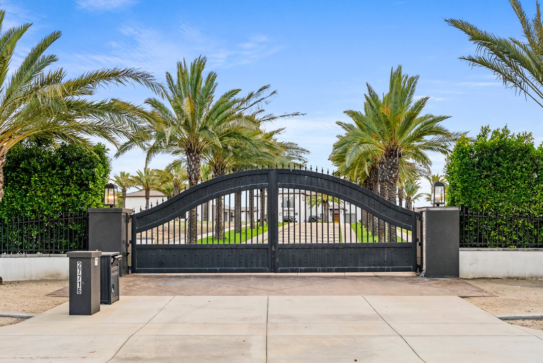 Temecula, California, United States 2 - 17983928