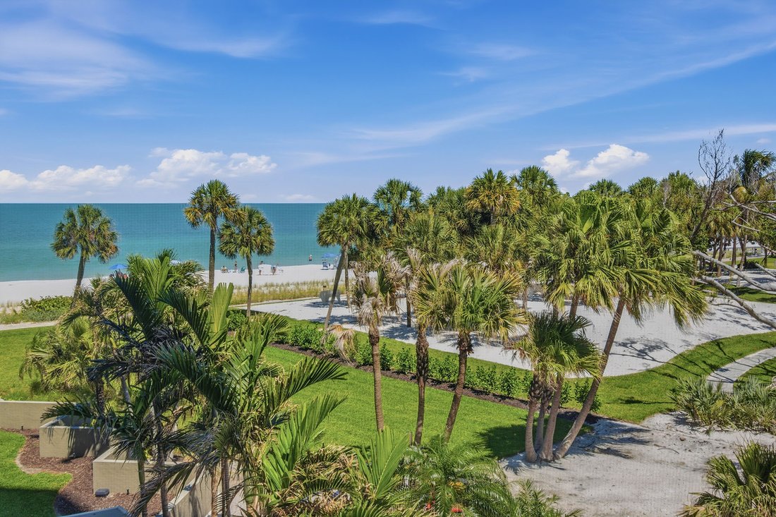 Condo in Naples, Florida, United States 3 - 17983900