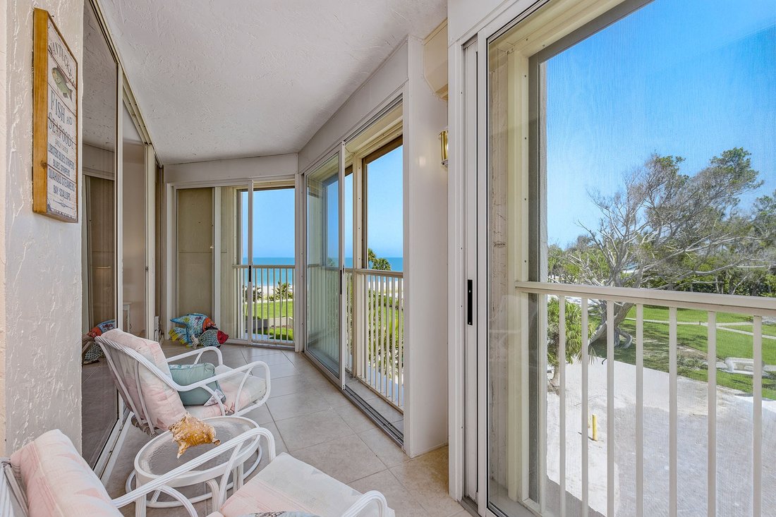 Condo in Naples, Florida, United States 4 - 17983900
