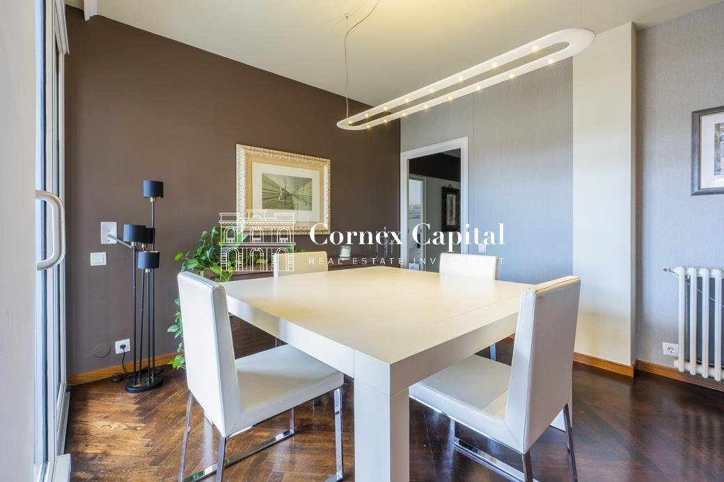 Apartment in Sarrià-Sant Gervasi, Barcelona, Spain 5 - 17983932