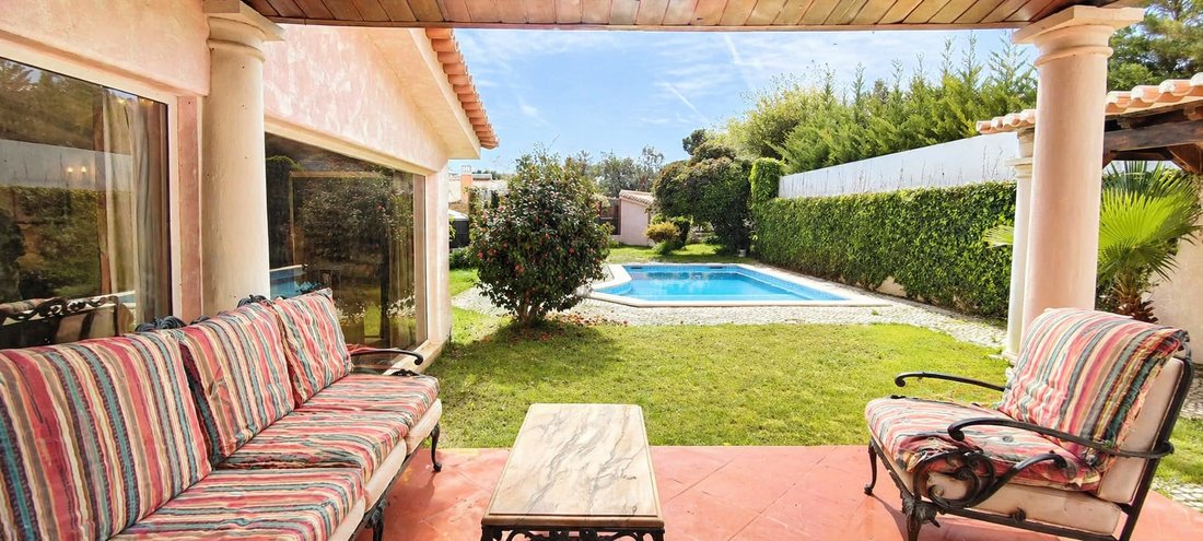 Villa in Cascais e Estoril, Lisbon, Portugal 2 - 17983909