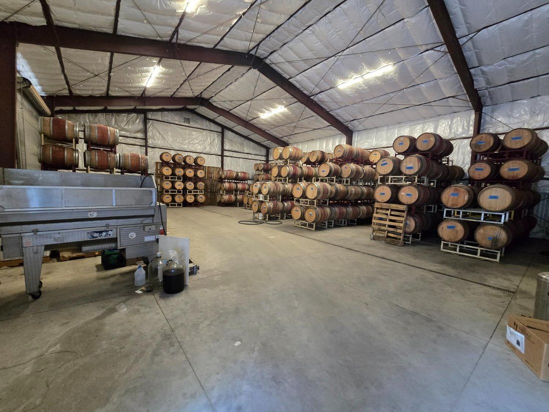 House in Somerset, California, United States 5 - 17983885