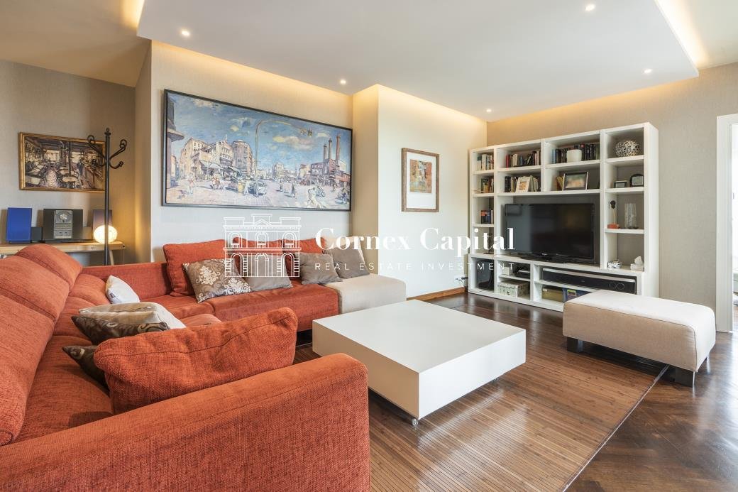 Apartment in Sarrià-Sant Gervasi, Barcelona, Spain 4 - 17983932
