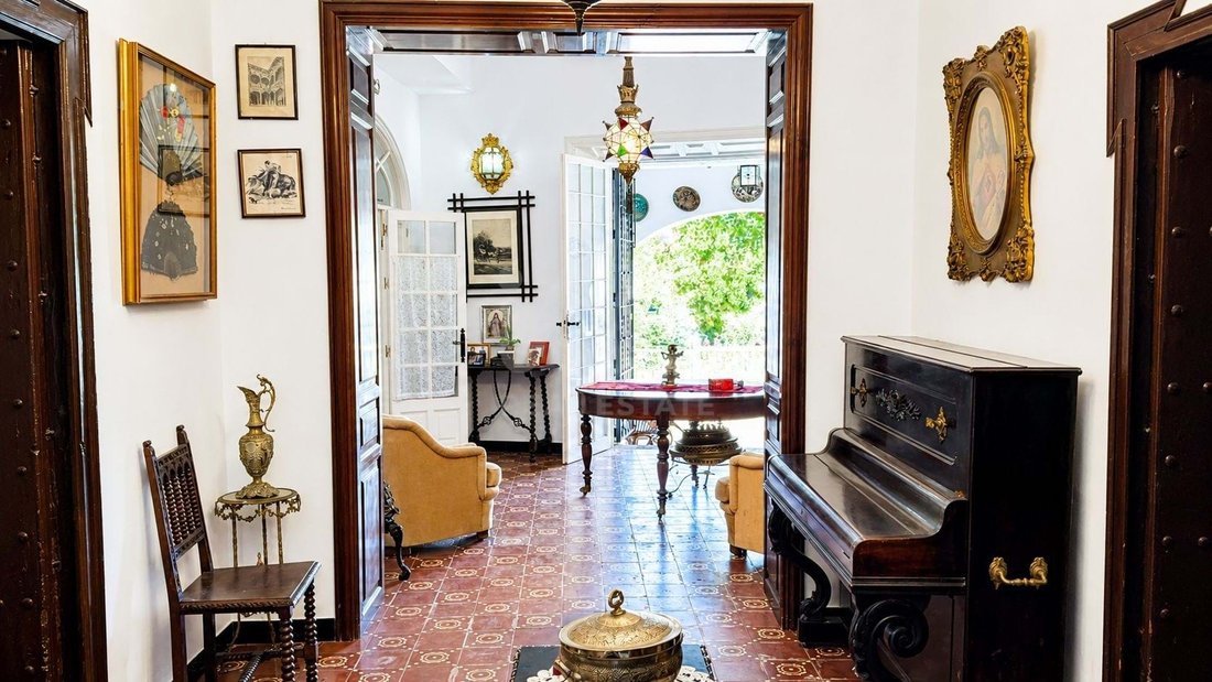 Chateau in Villalba del Alcor, Andalusia, Spain 4 - 17983764