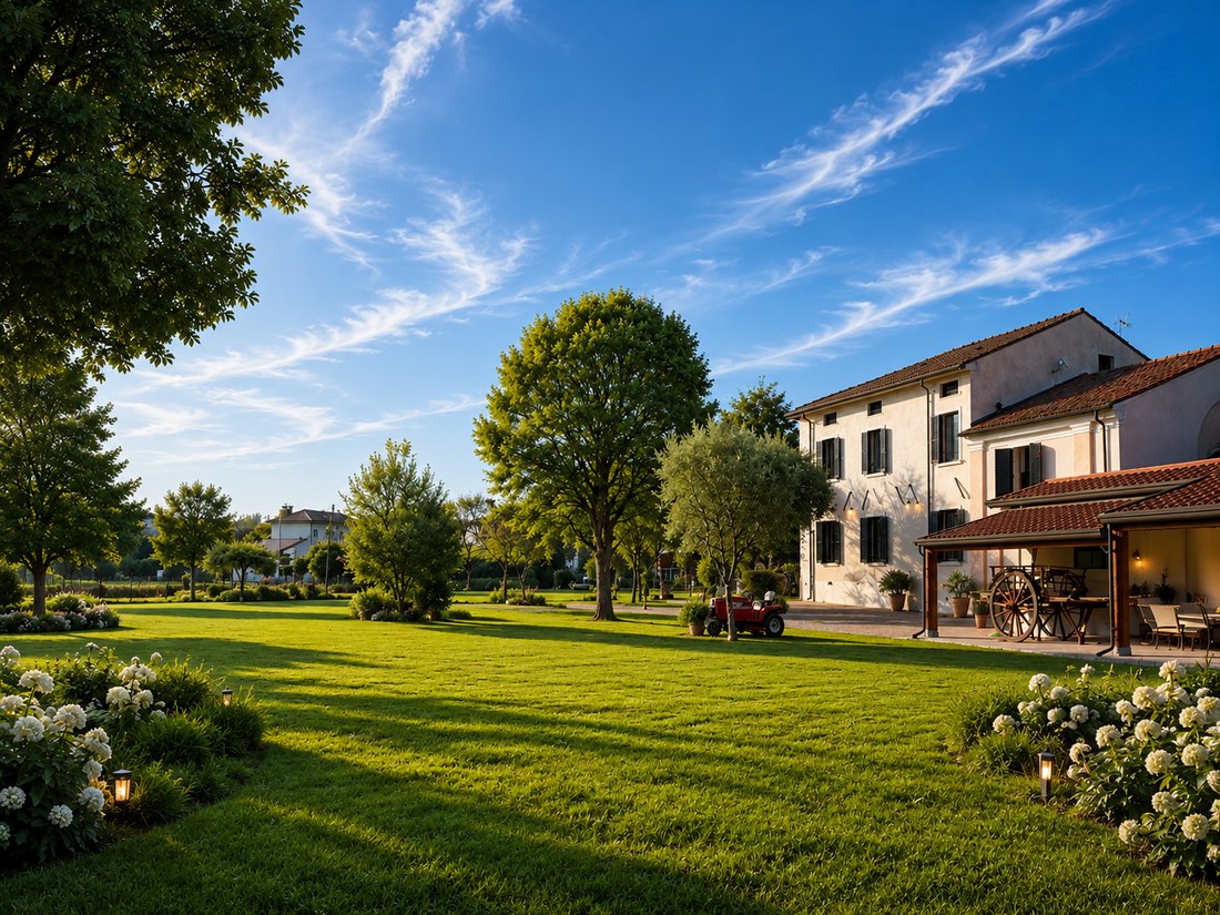 Villa in Lendinara, Veneto, Italy 1 - 17984109