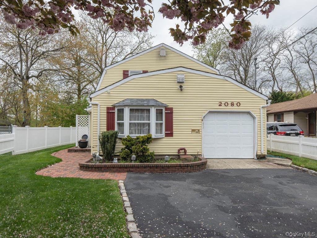 House in Seaford, New York, United States 1 - 17983834