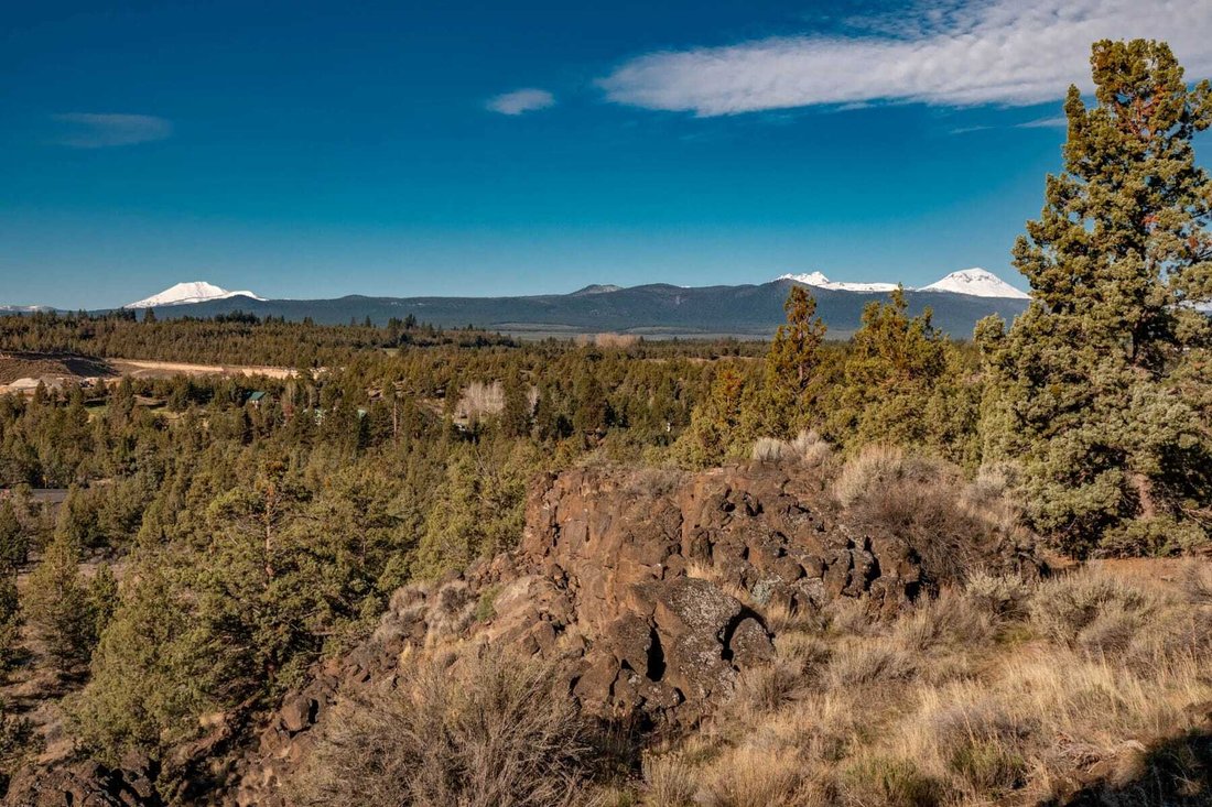 Land in Bend, Oregon, United States 3 - 17983806