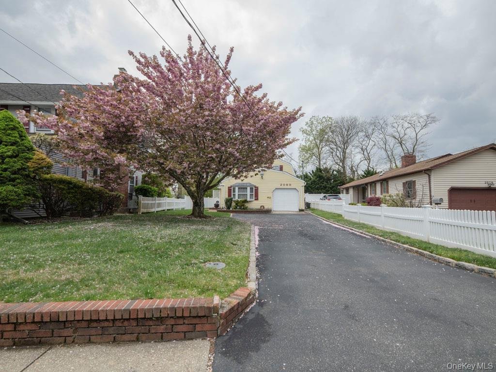 House in Seaford, New York, United States 3 - 17983834